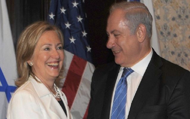Prime Minister Benyamin Netanyahu meets with then US secretary of state Hillary Clinton, in Sharm el-Sheik, Egypt, 14 September 2010. Moshe Milner/Flash90)