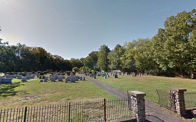Temple Israel Cemetery in Blauvelt, in Rockland County, New York. (screen capture Google streetview) Temple Israel Cemetery in Blauvelt, in Rockland County, New York. (screen capture Google streetview)