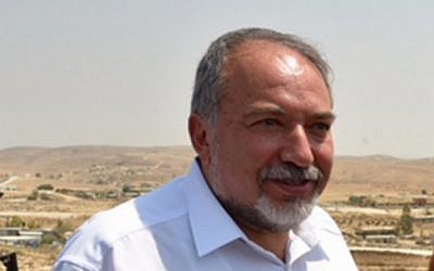 Defense Minister Avigdor Liberman tours Bedouin villages in the Negev, southern Israel, on August 29, 2016 (Ariel Hermoni/Defense Ministry)