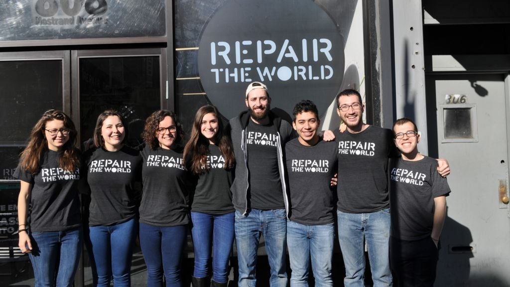 2016 Repair the World Fellows in front of their Crown Heights headquarters. (Repair the World/ via JTA) 2016 Repair the World Fellows in front of their Crown Heights headquarters. (Repair the World/ via JTA)