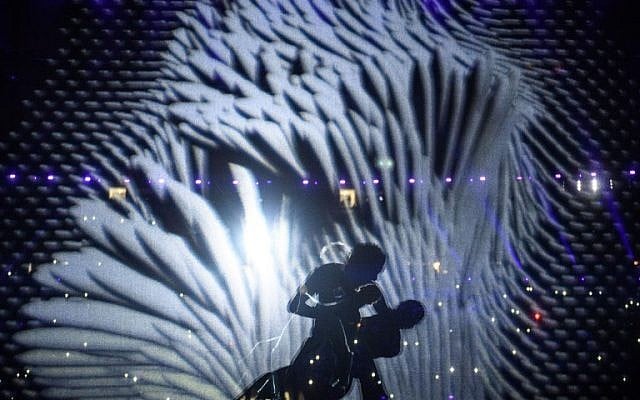Blind dancers perform during the opening ceremony of the Rio 2016 Paralympic Games at the Maracana stadium in Rio de Janeiro on September 7, 2016. (AFP PHOTO / YASUYOSHI CHIBA) Blind dancers perform during the opening ceremony of the Rio 2016 Paralympic Games at the Maracana stadium in Rio de Janeiro on September 7, 2016. (AFP PHOTO / YASUYOSHI CHIBA)