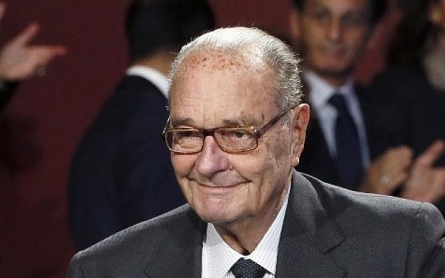 This photo taken on November 21, 2014 shows French ex-president Jacques Chirac arriving to attend the award ceremony of the Jacques Chirac Foundation at the Quai Branly museum in Paris.
(AFP PHOTO / POOL / PATRICK KOVARIK) This photo taken on November 21, 2014 shows French ex-president Jacques Chirac arriving to attend the award ceremony of the Jacques Chirac Foundation at the Quai Branly museum in Paris.
(AFP PHOTO / POOL / PATRICK KOVARIK)