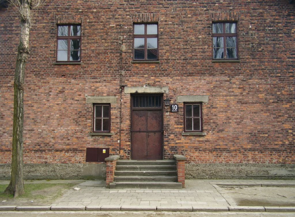 'Block 10' of the Nazi death camp Auschwitz in Poland, where fertility experiments were conducted on victims during the Holocaust (Public domain) 'Block 10' of the Nazi death camp Auschwitz in Poland, where fertility experiments were conducted on victims during the Holocaust (Public domain)