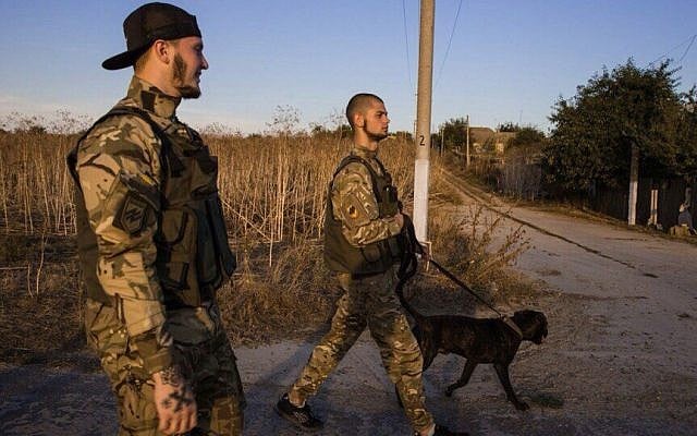 Members of the right-wing Azov group in Loshchynivka, Ukraine, on August 28, 2015. (Courtesy of Marianna Zlobina) Members of the right-wing Azov group in Loshchynivka, Ukraine, on August 28, 2015. (Courtesy of Marianna Zlobina)