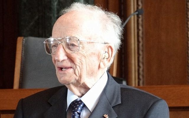 Ben Ferencz stands in the courtroom where the Nuremberg trials were held on August 9, 2012 in Nuremburg, Germany. (CC BY-SA Wikimedia commons