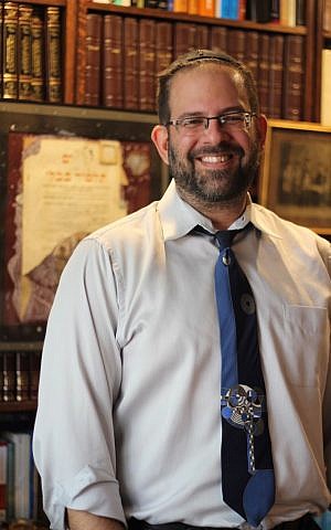 Conservative Rabbi Neil Blumofe in his office at Congregation Agudas Achim in Austin, Texas, August 31, 2016. Ricky Ben-David)