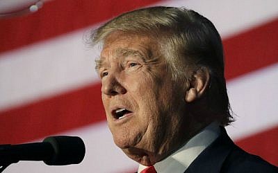 Republican presidential candidate Donald Trump speaks at a campaign rally, Thursday, Sept. 29, 2016, in Bedford, New Hampshire. (AP Photo/John Locher)