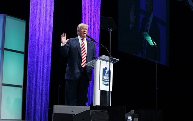 Republican presidential candidate Donald Trump speaks at the Shale Insight Conference, Thursday, Sept. 22, 2016, in Pittsburgh. (AP/Evan Vucci) Republican presidential candidate Donald Trump speaks at the Shale Insight Conference, Thursday, Sept. 22, 2016, in Pittsburgh. (AP/Evan Vucci)