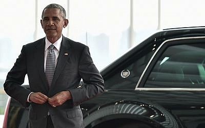 US President Barack Obama arrives at the Hangzhou Exhibition Center to participate in G-20 Summit in Hangzhou, China, September 4, 2016. (Etienne Oliveau/Pool Photo via AP)