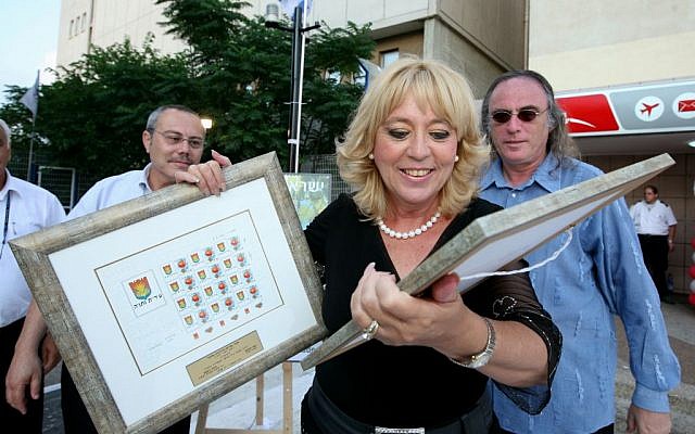 Mayor of Netanya Miriam Feirberg Ikar, June 11 2008. (Moshe Shai/Flash90) Mayor of Netanya Miriam Feirberg Ikar, June 11 2008. (Moshe Shai/Flash90)