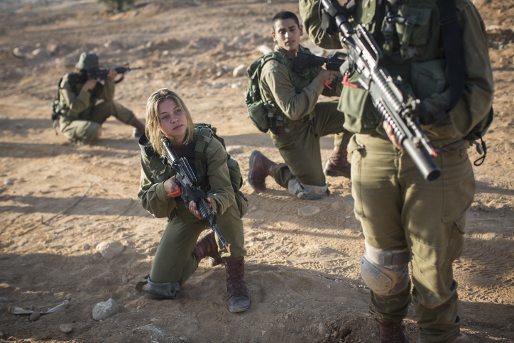 Soldiers of the Bardales Battalion train in urban warfare on an early morning, near Nitzanim in the Arava area of routhern Israel, on July 13, 2016. (Hadas Parush/Flash90) Soldiers of the Bardales Battalion train in urban warfare on an early morning, near Nitzanim in the Arava area of routhern Israel, on July 13, 2016. (Hadas Parush/Flash90)