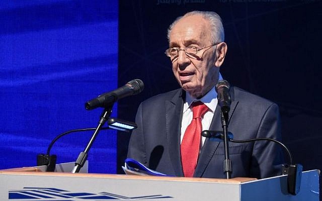Former president Shimon Peres at the launch of a a new Israeli Innovation Center at the Peres Center for Peace in Jaffa, near Tel Aviv, July 21, 2016 (Yair Sagi/POOL/Flash90) Former president Shimon Peres at the launch of a a new Israeli Innovation Center at the Peres Center for Peace in Jaffa, near Tel Aviv, July 21, 2016 (Yair Sagi/POOL/Flash90)