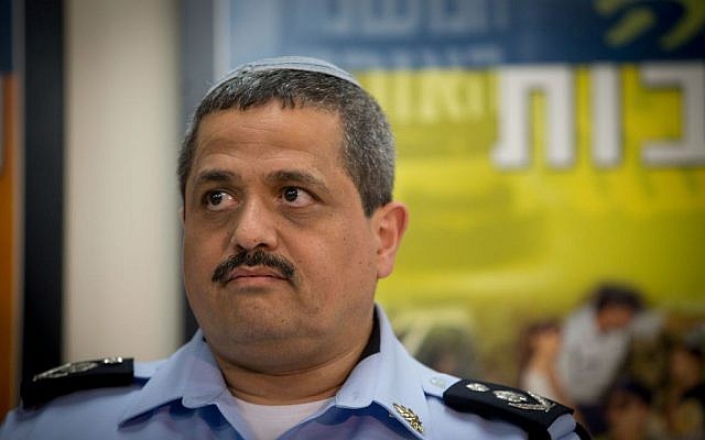 Chief of Police Roni Alsheich speaks with the media about the preparations of the Israeli police for the funeral of former president Shimon Peres at the police headquarters in Jerusalem September 28, 2016. (Yonatan Sindel/Flash90) Chief of Police Roni Alsheich speaks with the media about the preparations of the Israeli police for the funeral of former president Shimon Peres at the police headquarters in Jerusalem September 28, 2016. (Yonatan Sindel/Flash90)