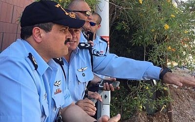 Israel Police Commissioner Roni Alsheich at the scene of a garage collapse in Tel Aviv on Monday, September 5, 2016 (Israel Police)