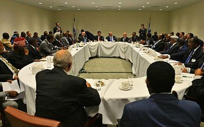 Prime Minister Benjamin Netanyahu and Israel's UN envoy Danny Danon meet leaders and representatives of African states on the sidelines of the UN General Assembly in New York, September 22, 2016. (Kobi Gideon/GPO)