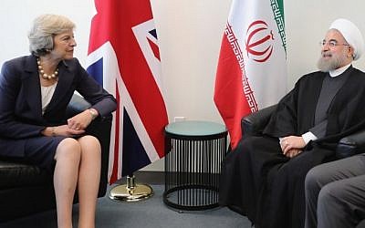 British Prime Minister Theresa May and Iranian President Hassan Rouhani pose before their bilateral meeting during the UN General Assembly in New York City, September 20, 2016. (Christopher Furlong/Pool/Getty Images/AFP)