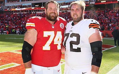Geoff, left, and Mitch Schwartz are the first pair of Jewish brothers to play in the NFL since 1923. (Olivia Goodkin and Lee Schwartz/via JTA)