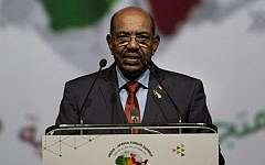 Sudanese President Omar al-Bashir speaks in New Delhi, India, October 29, 2015. (AP Photo/Bernat Armangue)