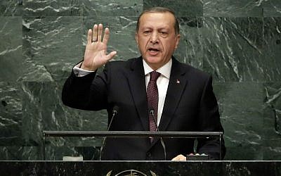 Turkey's President Recep Tayyip Erdogan addresses the 71st session of the United Nations General Assembly, at UN headquarters, Tuesday, Sept. 20, 2016. (AP Photo/Richard Drew)
