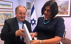 Israeli Ambassador to Poland Anna Azari, right, meets with Tadeusz Rydzyk at the embassy in Warsaw on September 7, 2016 (Facebook, Israeli Embassy in Poland)