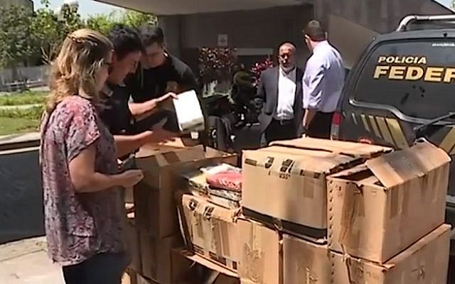 Brazilian police seize hundreds of kilos of cocaine in a drug raid in Sao Paulo on September  23, 2016, in which an Israeli man was arrested. (screen capture: Ynet)