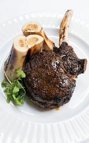 Chateaubriand with bone marrow. (Courtesy Le Marais)