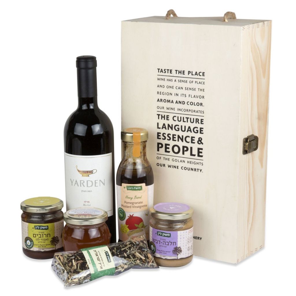 Lin’s Farm Vinaigrette and Sweet Treats Gift Box with Wine RRP $149 Our Price $99