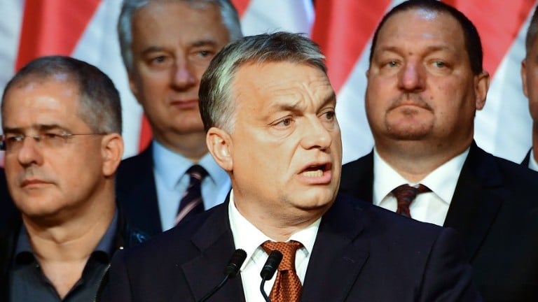 Hungarian Prime Minister Viktor Orban (C) gives a speech in 'Balna' cultural center of Budapest on October 2, 2016 (AFP PHOTO / ATTILA KISBENEDEK) Hungarian Prime Minister Viktor Orban (C) gives a speech in the 'Balna' cultural center of Budapest on October 2, 2016 (AFP PHOTO / ATTILA KISBENEDEK)