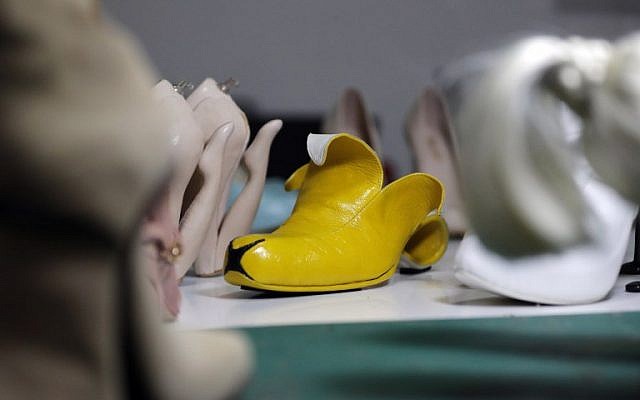A picture shows a shoe creation called "Banana" by Israeli shoe designer Kobi Levi at his workshop in Tel Aviv, on October 5, 2016. (AFP PHOTO / THOMAS COEX)