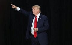 Republican presidential candidate Donald Trump speaks during a campaign rally at the MidFlorida Credit Union Amphitheatre on October 24, 2016. in Tampa, Florida. (Joe Raedle/Getty Images/AFP)