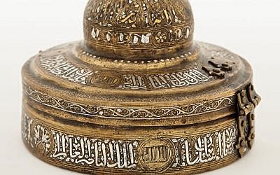 Incense Box. Egypt or Syria, 14th century. Brass, gold, silver, and black compound (The Museum of Islamic Art, Doha)