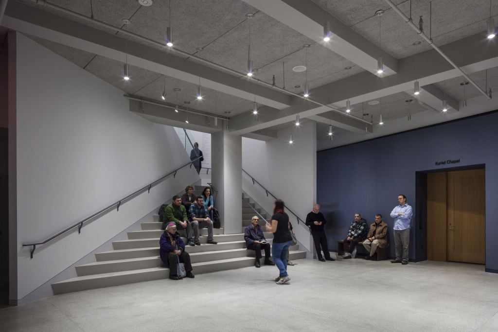 The stairwell was designed with socializing in mind, and the synagogue encourages congregants to engage there. (Courtesy) The stairwell was designed with socializing in mind, and the synagogue encourages congregants to engage there. (Courtesy)