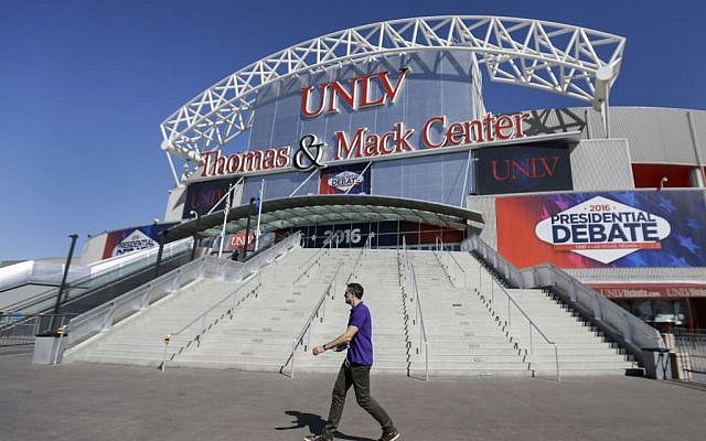 The site for the third presidential debate between Republican presidential nominee Donald Trump and Democratic presidential nominee Hillary Clinton at UNLV in Las Vegas, October 18, 2016. (AP Photo/Julio Cortez) The site for the third presidential debate between Republican presidential nominee Donald Trump and Democratic presidential nominee Hillary Clinton at UNLV in Las Vegas, October 18, 2016. (AP Photo/Julio Cortez)
