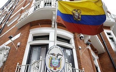 The Ecuadorian embassy in London on October 18, 2016, in which Wikileaks founder Julian Assange has been holed up since June 2012. (AP Photo/Alastair Grant)