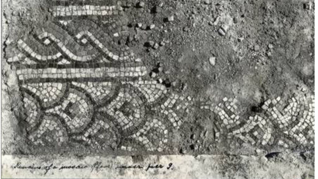 Image of a Byzantine-period mosaic uncovered under the Umayyad level of the Dome of the Rock, taken in 1937 by R.K. Hamilton, head of the British Mandate Antiquities Department. (Israel Antiquities Authority archives) Image of a Byzantine-period mosaic uncovered under the Umayyad level of the Dome of the Rock, taken in 1937 by R.K. Hamilton, head of the British Mandate Antiquities Department. (Israel Antiquities Authority archives)