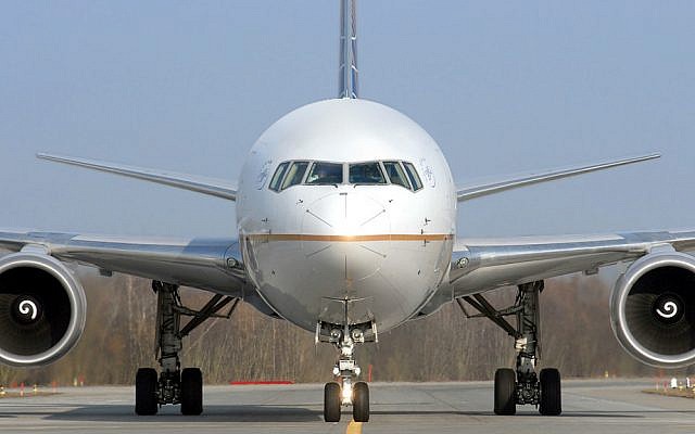 Illustrative: A Continental Airlines 767 at Newark Airport. (Wikipedia/Altair78/GFDL 1.2)