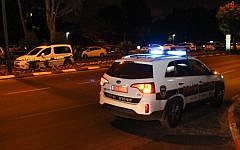 Illustrative: An Israel Police patrol car. (Moti Karelitz/Flash90)