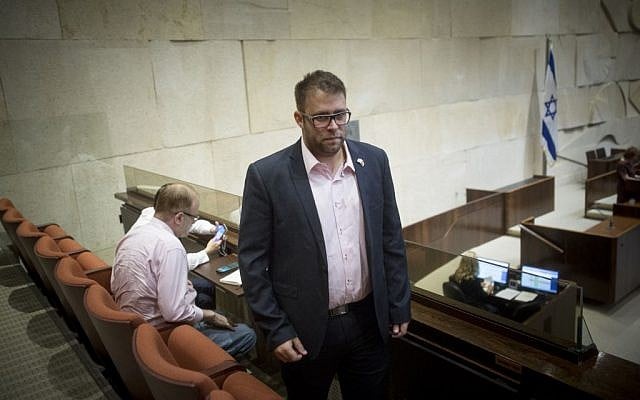 Oren Hazan seen at the Knesset on September 19, 2016. (Yonatan Sindel/Flash90)