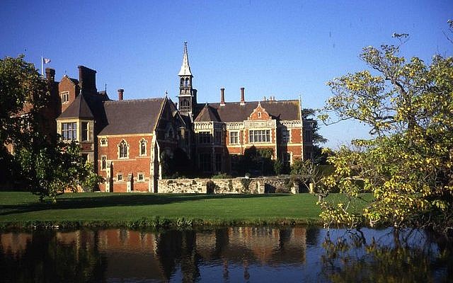 Madresfield Court, a 12th century mansion in central England at the heart of a reported plan to stop the Nazi abduction of the British Royal Family during WWII (Wikimedia Commons, Trevor Rickard, CC BY-SA 2.0)