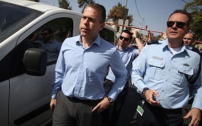 Public Security Minister Gilad Erdan at the scene of a Jerusalem terror attack, October 9, 2016. (Hadas Parush/Flash90)