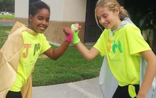 The Viral Tweet: Daughter and pal dressed as 'Juslims'  (Screenshot from Jeff Pearlman's tweet)