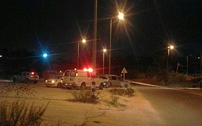 Medical personnel arrive at the scene of a shooting attack on IDF troops near a Ramallah checkpoint on October 31, 2016. (Magen David Adom)