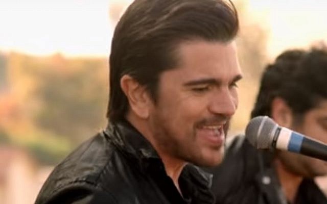 Colombian superstar Juanes is among a lineup of top Latin American musicians due to perform on the US-Mexican border on October 15. (Youtube screenshot) Colombian superstar Juanes is among a lineup of top Latin American musicians due to perform on the US-Mexican border on October 15. (Youtube screenshot)