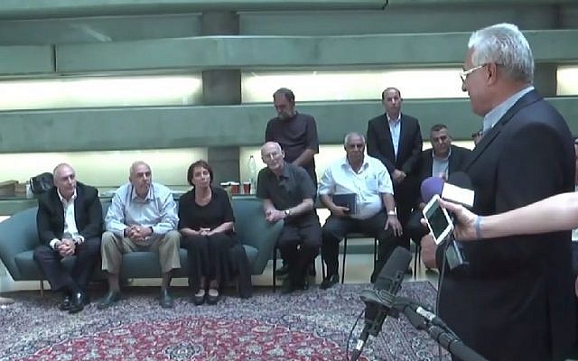 A delegation of 20 Arab-Israeli council heads paid a shiva call to the Peres family at the Peres Center for Peace in Jaffa on Sunday, October 2, 2016. (Screenshot/Ynet) A delegation of 20 Arab-Israeli council heads paid a shiva call to the Peres family at the Peres Center for Peace in Jaffa on Sunday, October 2, 2016. (Screenshot/Ynet)