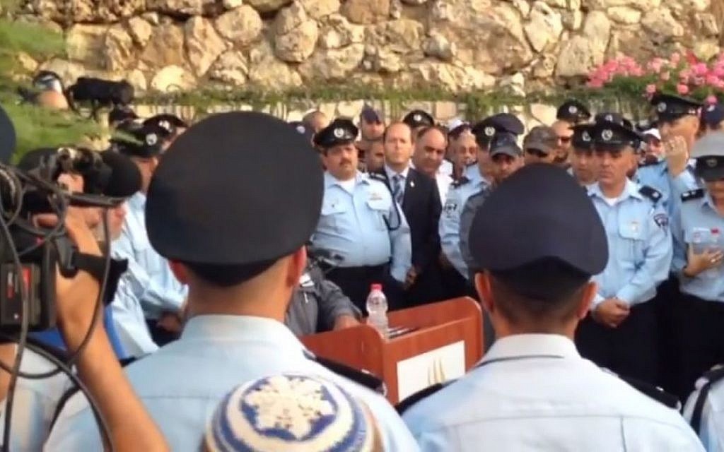 Funeral of police officer First Sergeant Yosef Kirma, 29, killed in terrorist attack, October 9, 2016 (Screen capture: Facebook)