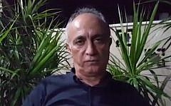 Hakim Jabara, whose son Amir is suspected of working for Islamic State, speaks to Ynet on October 14, 2016 (screen capture: Ynet)