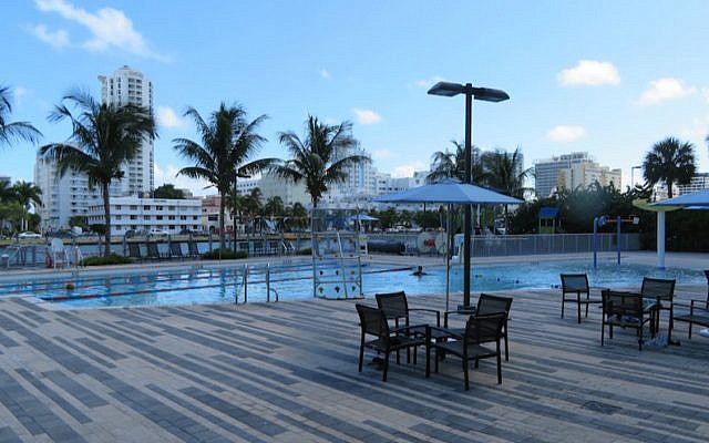 The pool overlooking a canal at the Miami Beach Jewish Community Center, Oct. 14, 2016. (Ron Kampeas/JTA) The pool overlooking a canal at the Miami Beach Jewish Community Center, Oct. 14, 2016. (Ron Kampeas/JTA)