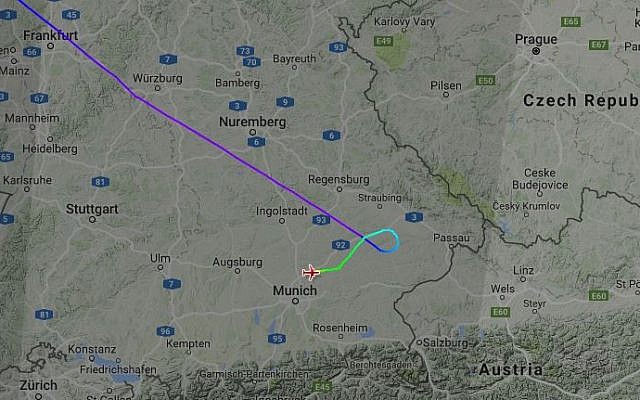 The flight path of a plane from Dusseldorf to Tel Aviv diverted to Munich on October 6, 2016. (screen capture: Flightradar24.com)