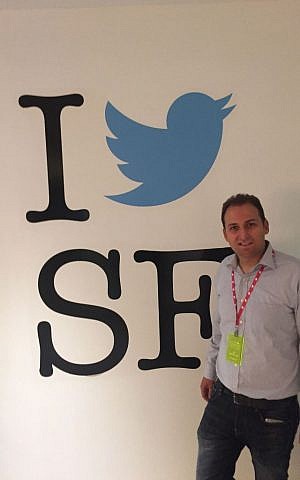 Comprendi's CEO Itai Ben-Zaken at the Twitter event (Courtesy)