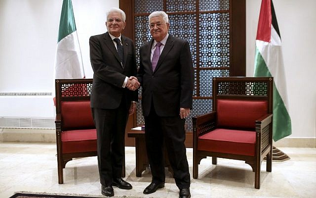 Palestinian leader Mahmoud Abbas (R) shakes hands with visiting Italian President Sergio Mattarella in the West Bank town of Bethlehem on November 1, 2016. Mattarella is on a visit to Israel and the Palestinian territories. ( AFP PHOTO / POOL / Fadi Arouri)